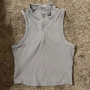 Rib zip front crop run tank sz 8